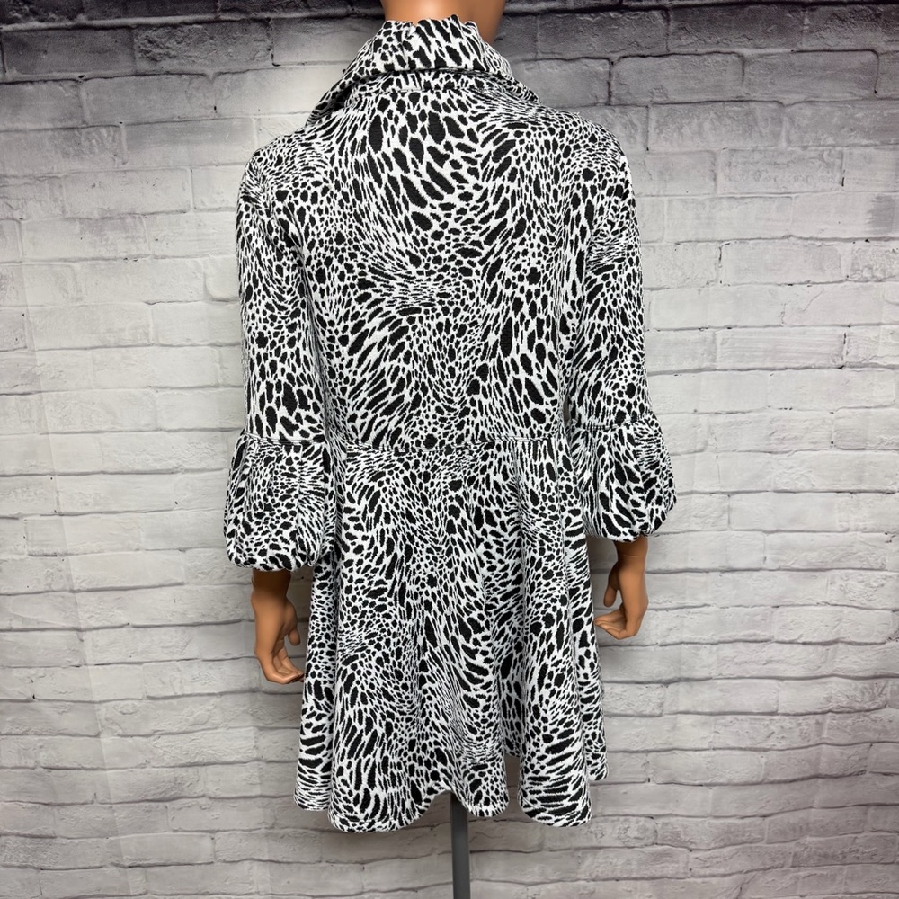 Ali Miles Jacket Womens Small Black White Animal Print Swing Bell Sleeves Fairy - Picture 4 of 15
